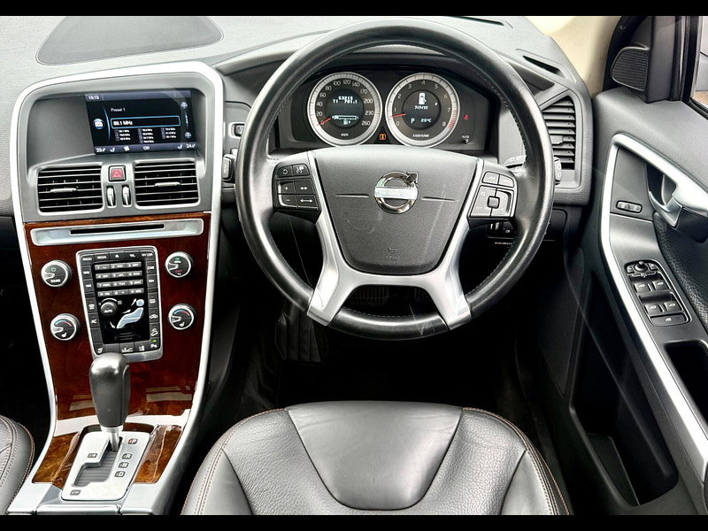 Volvo XC60 3.0 T6 SE Lux Geartronic AWD Euro 5 5dr