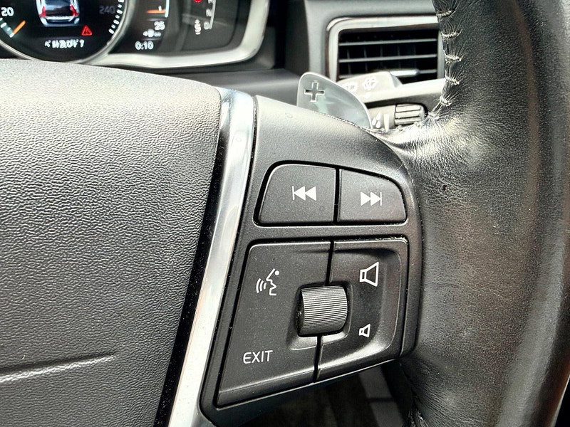 Volvo XC70 2.5 T5 Geartronic AWD Euro 5 5dr
