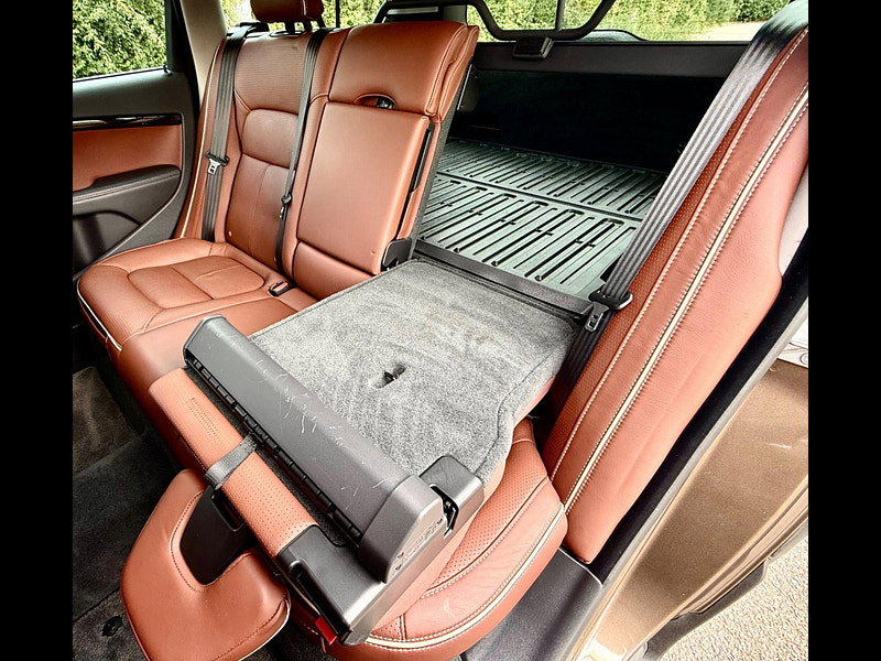 Volvo XC70 2.5 T5 Geartronic AWD Euro 5 5dr