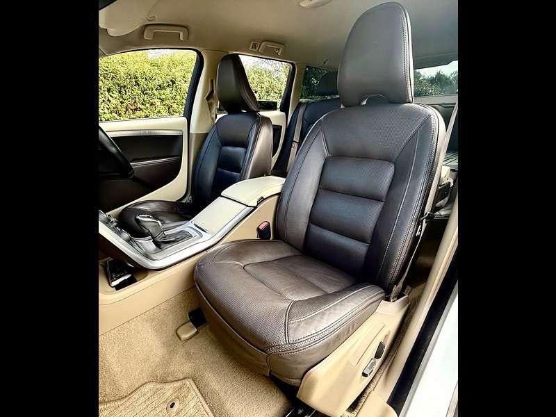 Volvo XC70 3.0 T6 SE Lux Geartronic AWD Euro 5 5dr