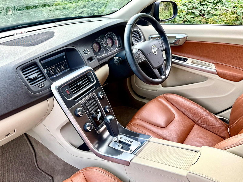 Volvo S60 1.6 T Petrol DrivE Powershift 4dr