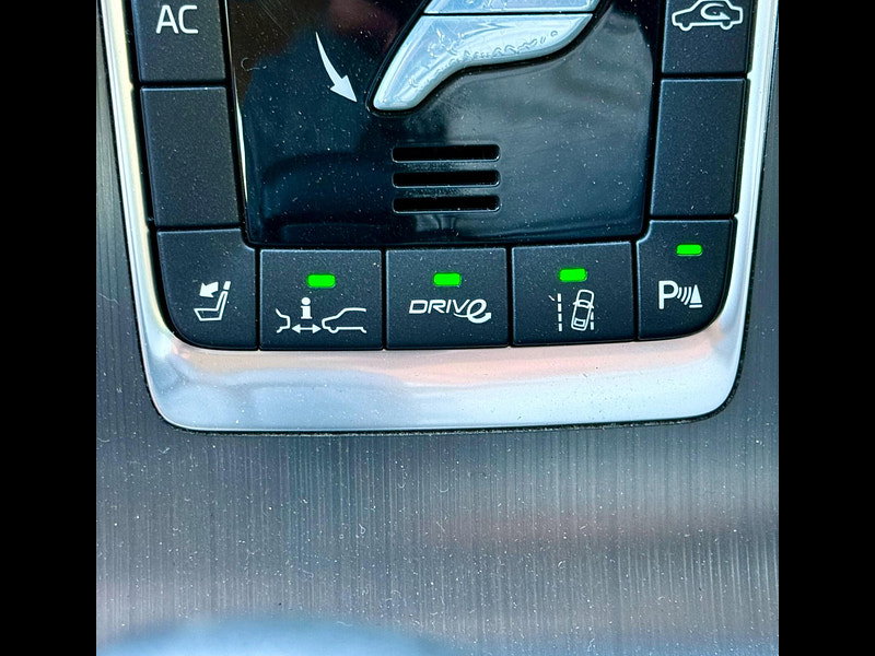 Volvo S60 1.6 T Petrol DrivE Powershift 4dr