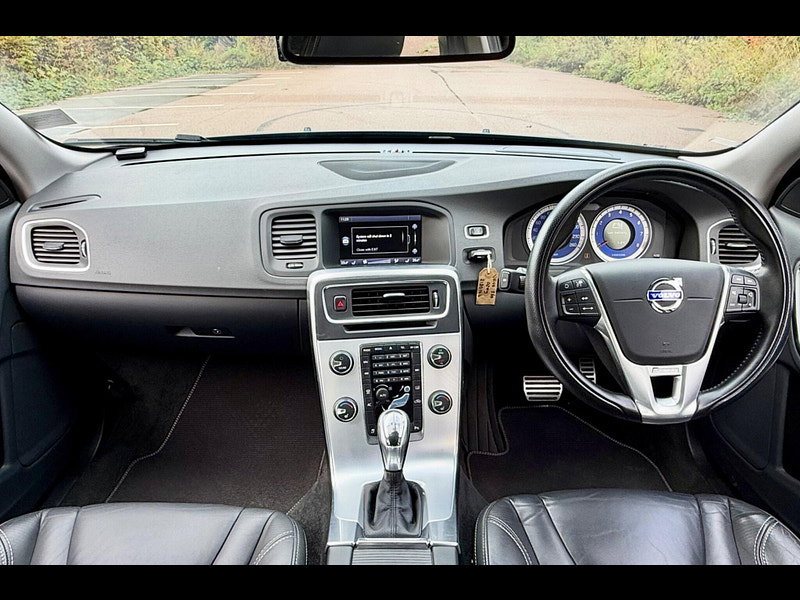 Volvo S60 1.6 T4 R-Design Powershift 4dr