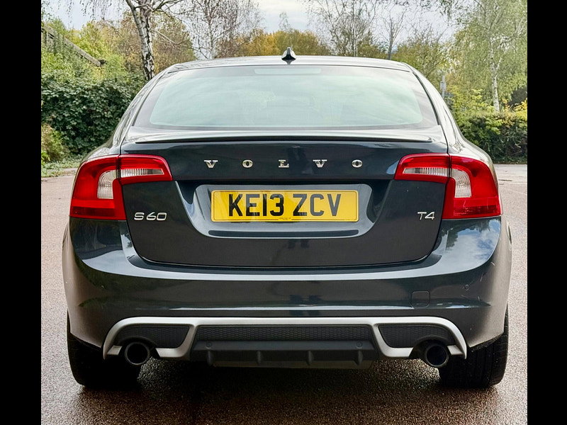 Volvo S60 1.6 T4 R-Design Powershift 4dr