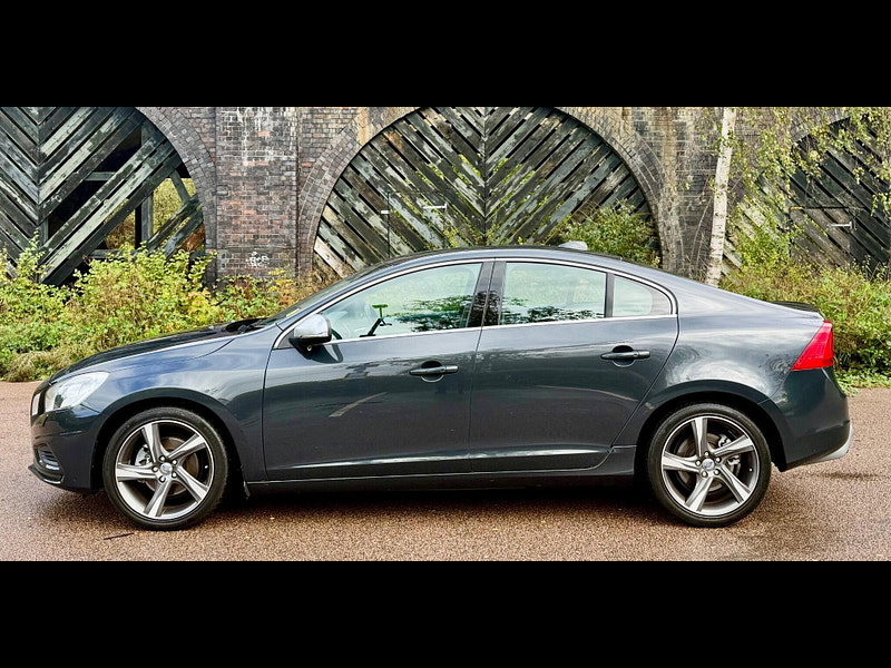 Volvo S60 1.6 T4 R-Design Powershift 4dr
