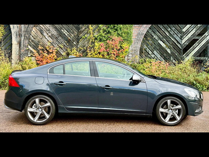 Volvo S60 1.6 T4 R-Design Powershift 4dr