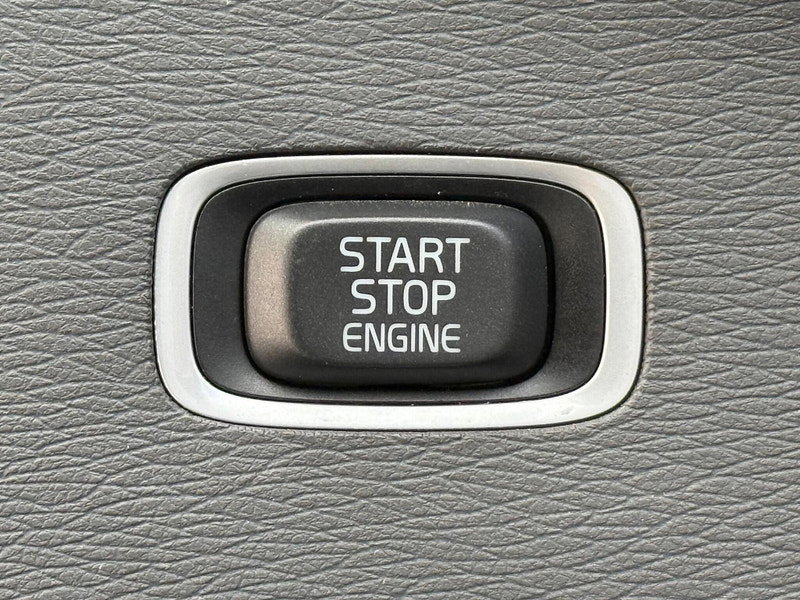 Volvo S60 1.6 T4 R-Design Powershift 4dr