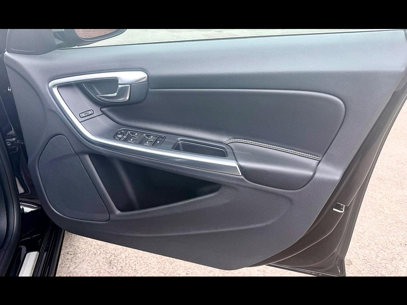 Volvo S60 2.0 D4 R-Design Automatic Euro 6 4dr