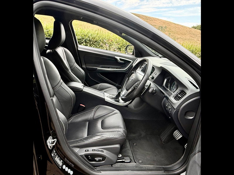 Volvo S60 2.0 D4 R-Design Automatic Euro 6 4dr