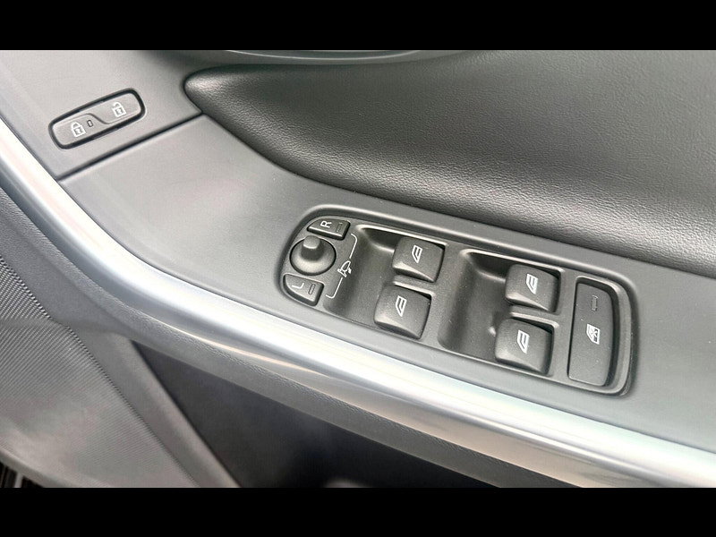 Volvo S60 2.0 D4 R-Design Automatic Euro 6 4dr