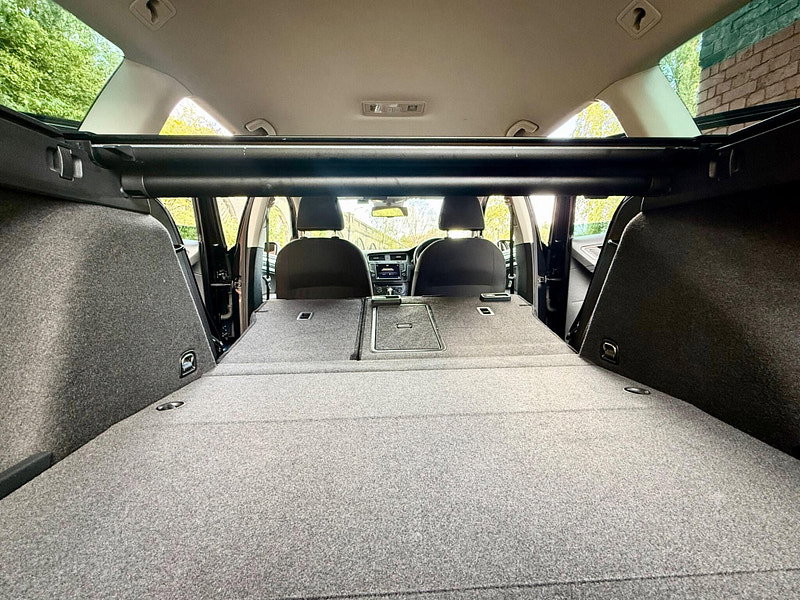 Volkswagen Golf 1.8 Petrol Blue-M Alltrack DSG 4MOTION