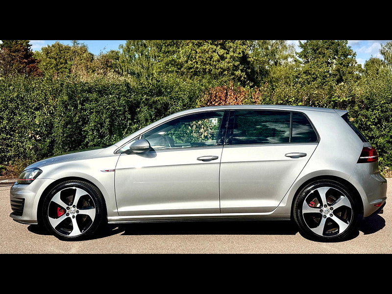 Volkswagen Golf 2.0 TSI BlueMotion Tech GTI DSG 5dr