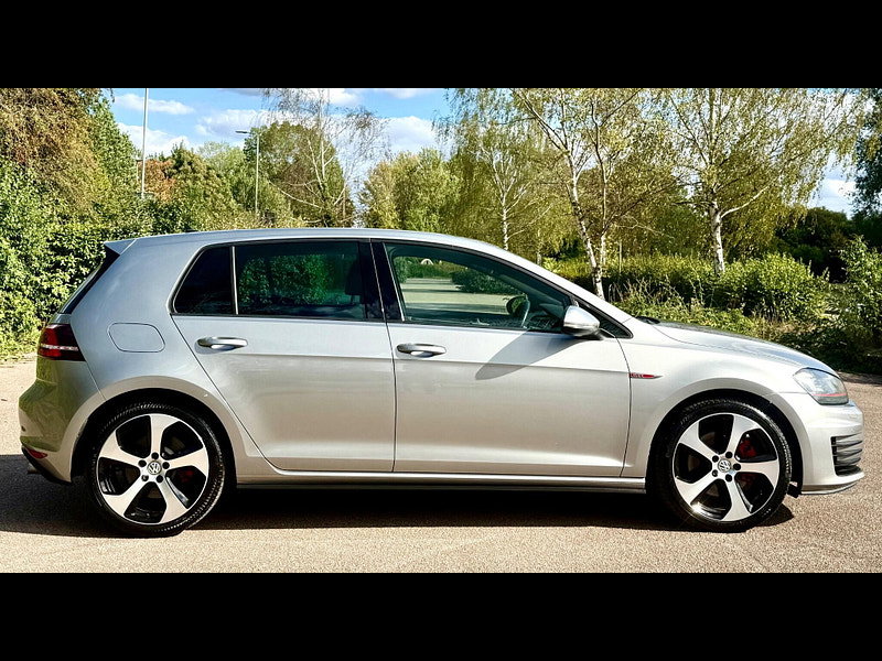 Volkswagen Golf 2.0 TSI BlueMotion Tech GTI DSG 5dr