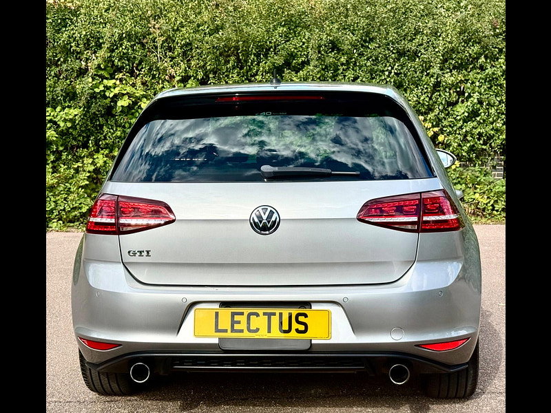 Volkswagen Golf 2.0 TSI BlueMotion Tech GTI DSG 5dr