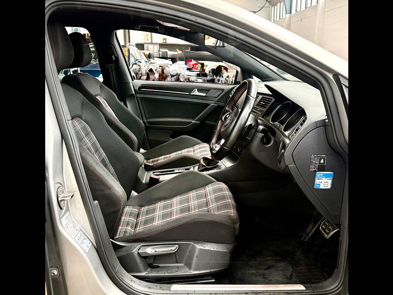 Volkswagen Golf 2.0 TSI BlueMotion Tech GTI DSG Euro 6 (s/s) 5dr