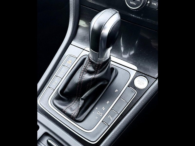 Volkswagen Golf 2.0 TSI GTI Performance DSG 5dr