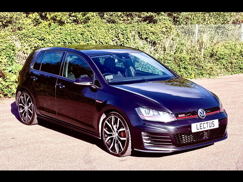 Volkswagen Golf 2.0 TSI GTI Performance DSG 5dr
