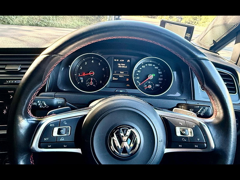 Volkswagen Golf 2.0 TSI GTI Performance DSG 5dr