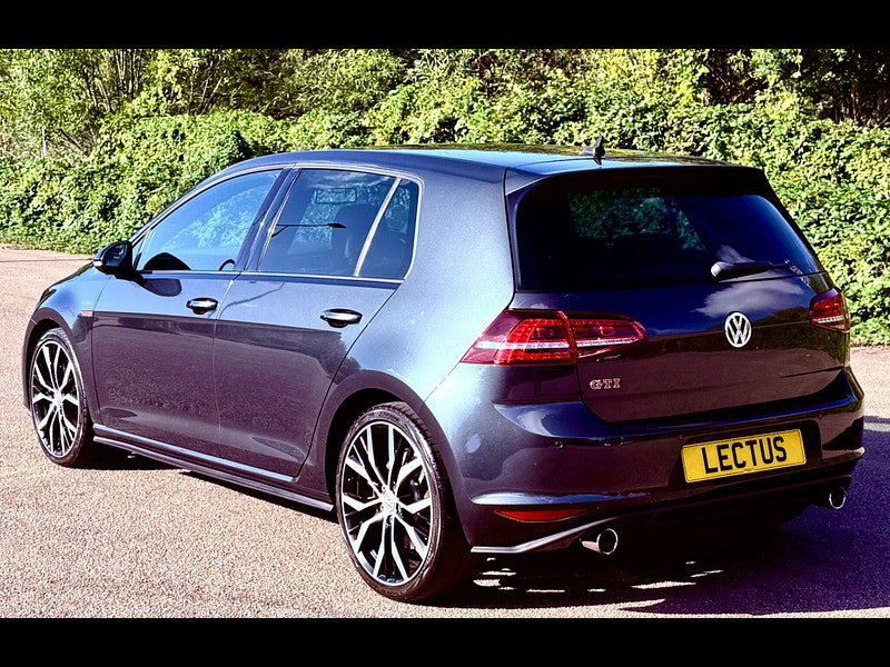 Volkswagen Golf 2.0 TSI GTI Performance DSG 5dr