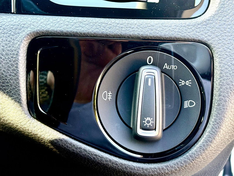 Volkswagen Golf R 2.0 TSI BlueMotion Tech DSG 4MOTION