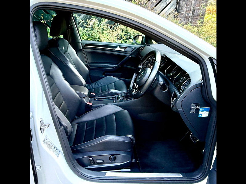 Volkswagen Golf R 2.0 TSI BlueMotion Tech DSG 4MOTION