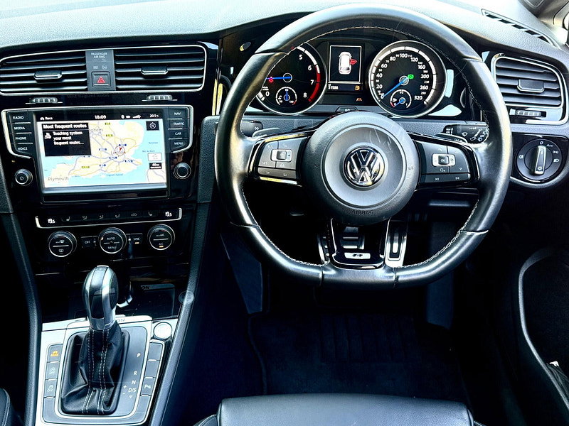 Volkswagen Golf R 2.0 TSI BlueMotion Tech DSG 4MOTION