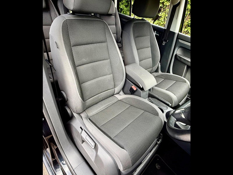 Volkswagen Touran 1.4 TSI DSG Euro 5 5dr 7 Seats