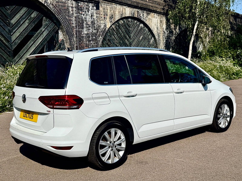 Volkswagen Touran 1.4 TSI SE DSG Euro 5 5dr