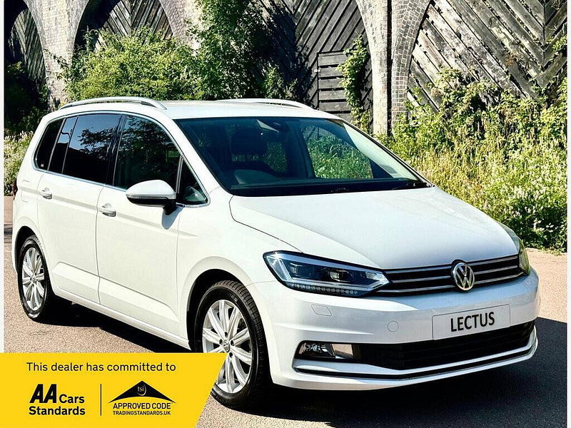 Volkswagen Touran 1.4 TSI SE DSG Euro 5 5dr