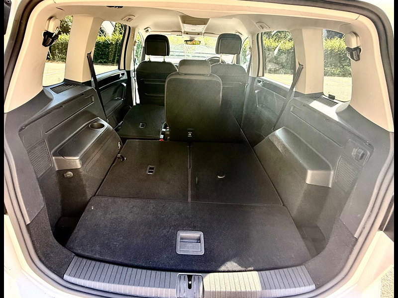 Volkswagen Touran 1.4 TSI SE DSG Euro 5 5dr
