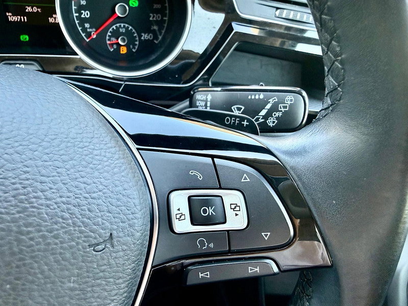 Volkswagen Touran 1.4 TSI SE DSG Euro 5 5dr