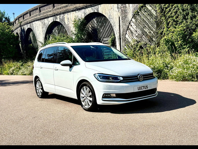 Volkswagen Touran 1.4 TSI SE DSG Euro 5 5dr