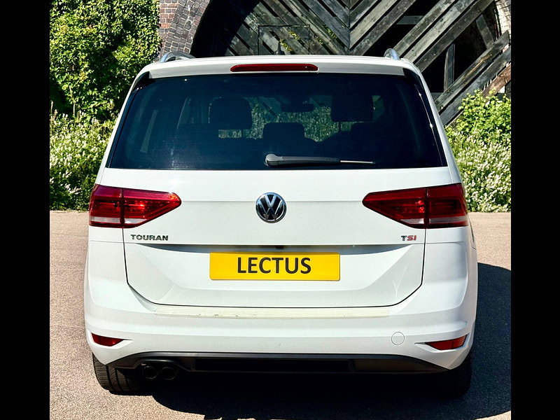 Volkswagen Touran 1.4 TSI SE DSG Euro 5 5dr