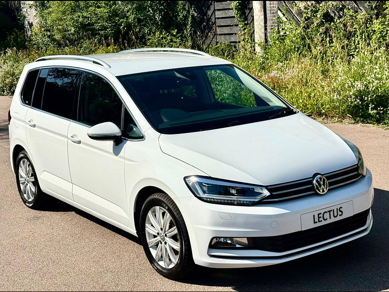 Volkswagen Touran 1.4 TSI SE DSG Euro 5 5dr