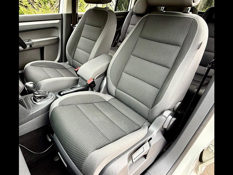 Volkswagen Touran 1.4 TSI SE MPV 5dr Petrol DSG Euro 5