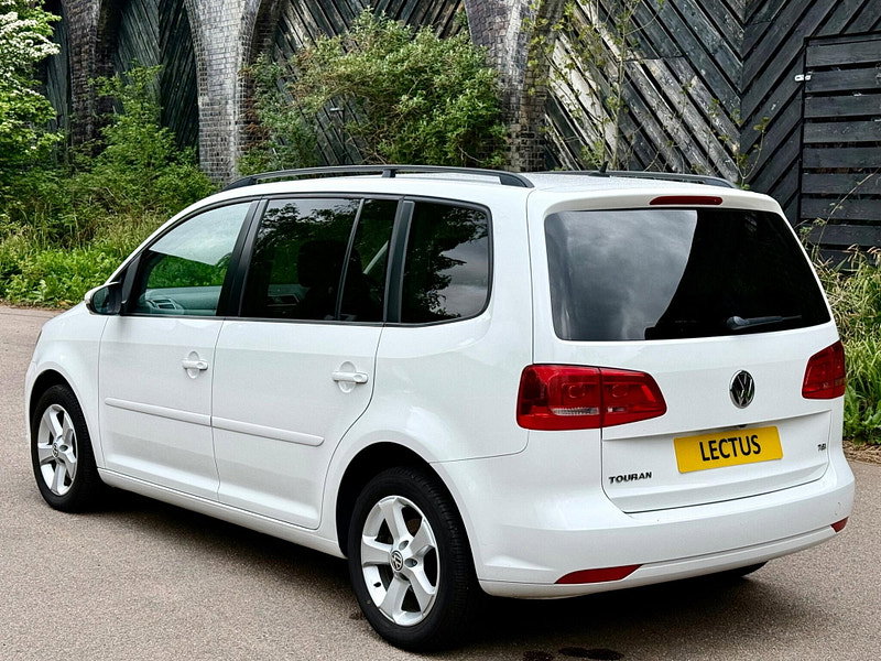 Volkswagen Touran 1.4 TSI SE MPV 5dr Petrol DSG Euro 5