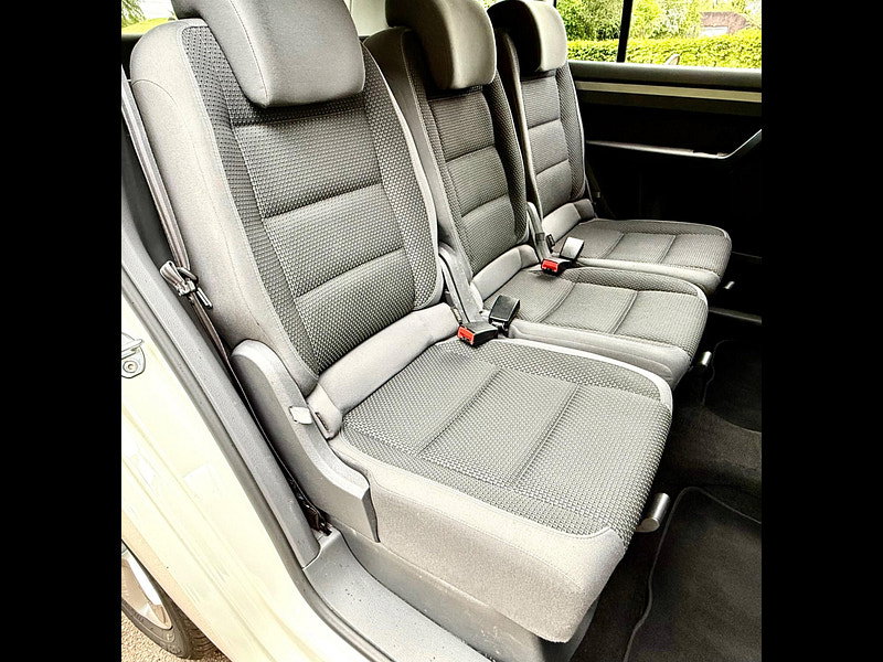 Volkswagen Touran 1.4 TSI SE MPV 5dr Petrol DSG Euro 5