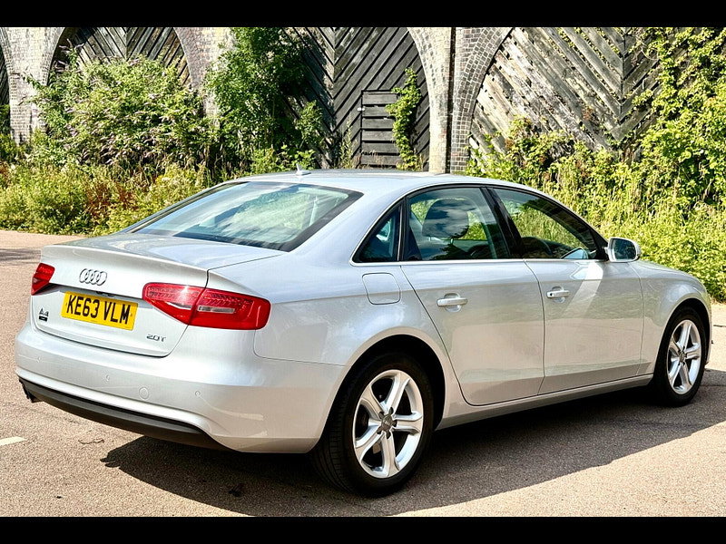 Audi A4 2.0 TFSI Multitronic Euro 5 (s/s) 4dr