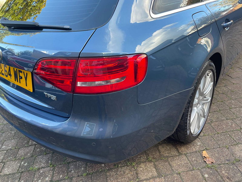 Audi A4 Avant 1.8 TFSI SE Technik Euro 5 (s/s) 5dr