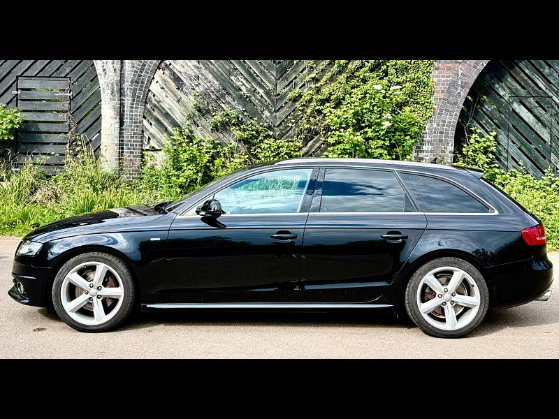 Audi A4 Avant Avant 2.0 TFSI S line S Tronic quattro