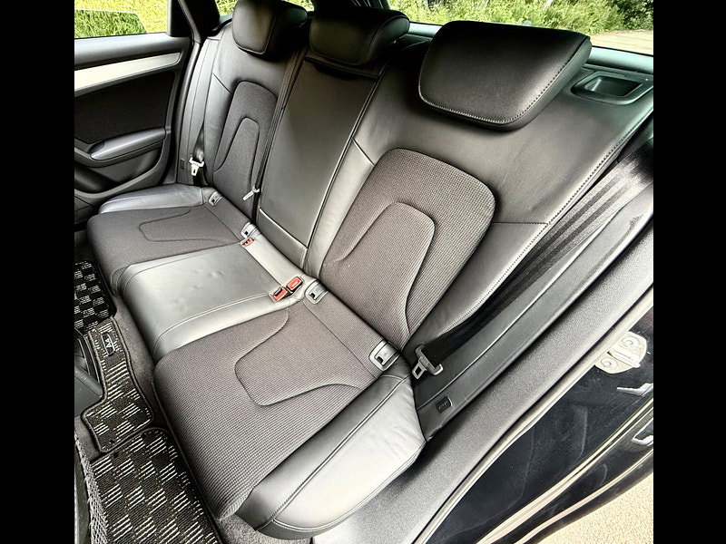 Audi A4 Avant Avant 2.0 TFSI S line S Tronic quattro