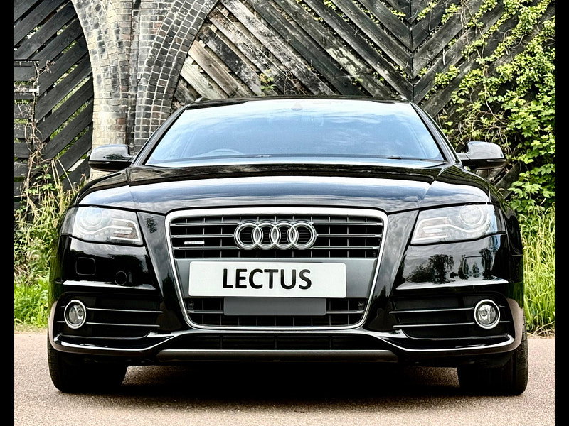 Audi A4 Avant Avant 2.0 TFSI S line S Tronic quattro