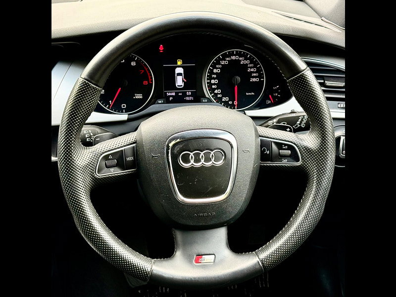 Audi A4 Avant Avant 2.0 TFSI S line S Tronic quattro