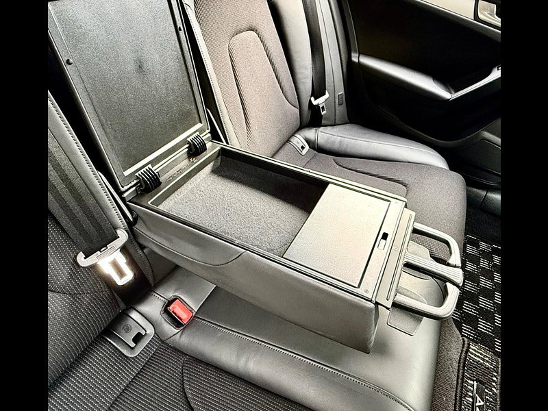 Audi A4 Avant Avant 2.0 TFSI S line S Tronic quattro