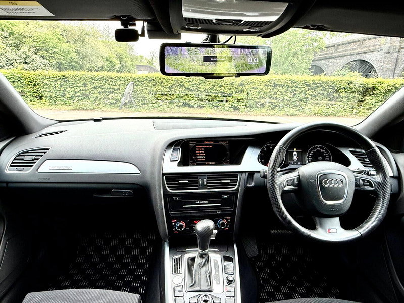Audi A4 Avant Avant 2.0 TFSI S line S Tronic quattro