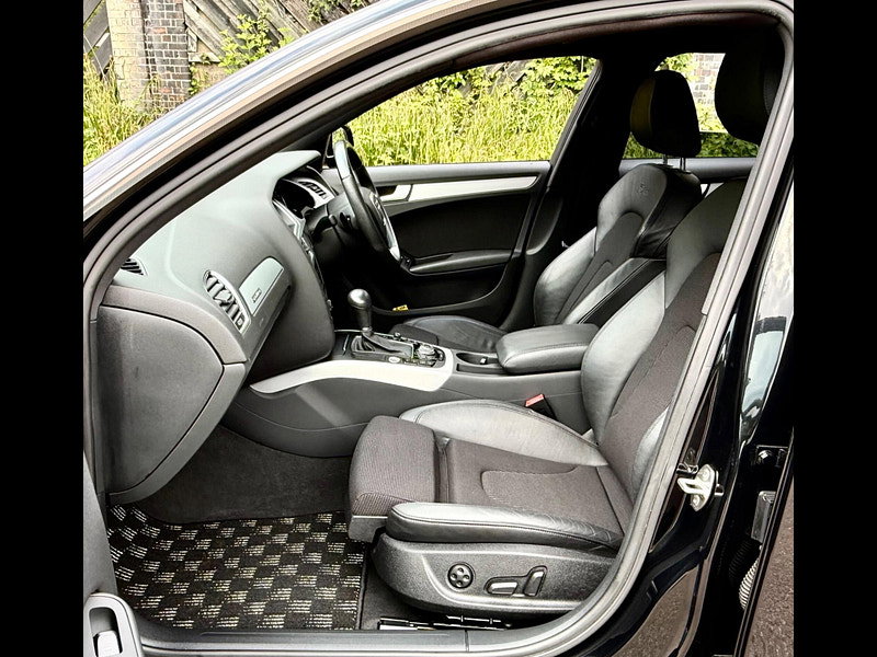Audi A4 Avant Avant 2.0 TFSI S line S Tronic quattro