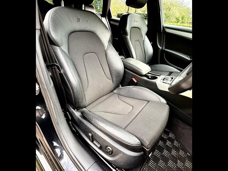 Audi A4 Avant Avant 2.0 TFSI S line S Tronic quattro