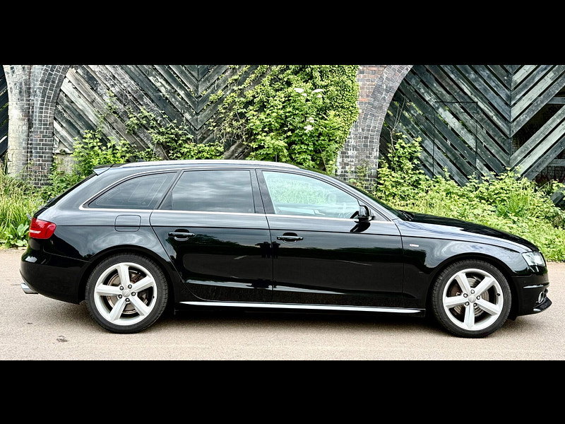 Audi A4 Avant Avant 2.0 TFSI S line S Tronic quattro