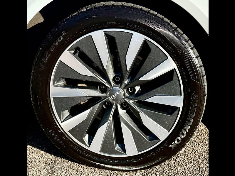 Audi A6 Avant 2.8 V6FSI S Tronic quattro (s/s) 5dr