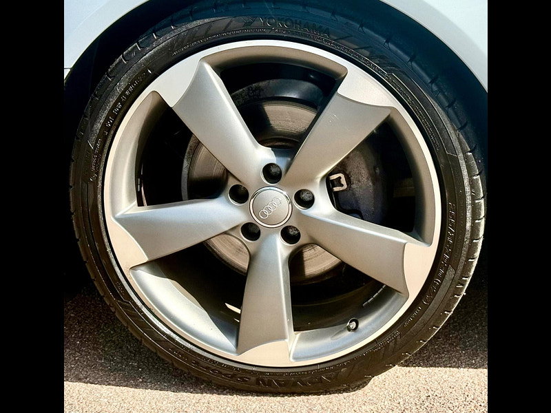 Audi A6 Avant 2.8 FSI V6 S line S Tronic quattro 5dr